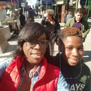 Meet your Posher, Chanelle